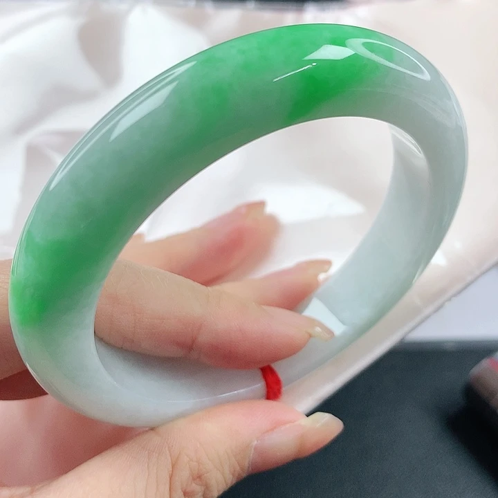 未镶嵌手镯翡翠，248