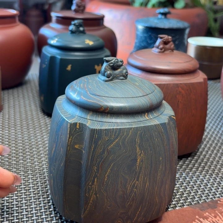 紫砂茶叶罐中高端紫砂茶叶罐