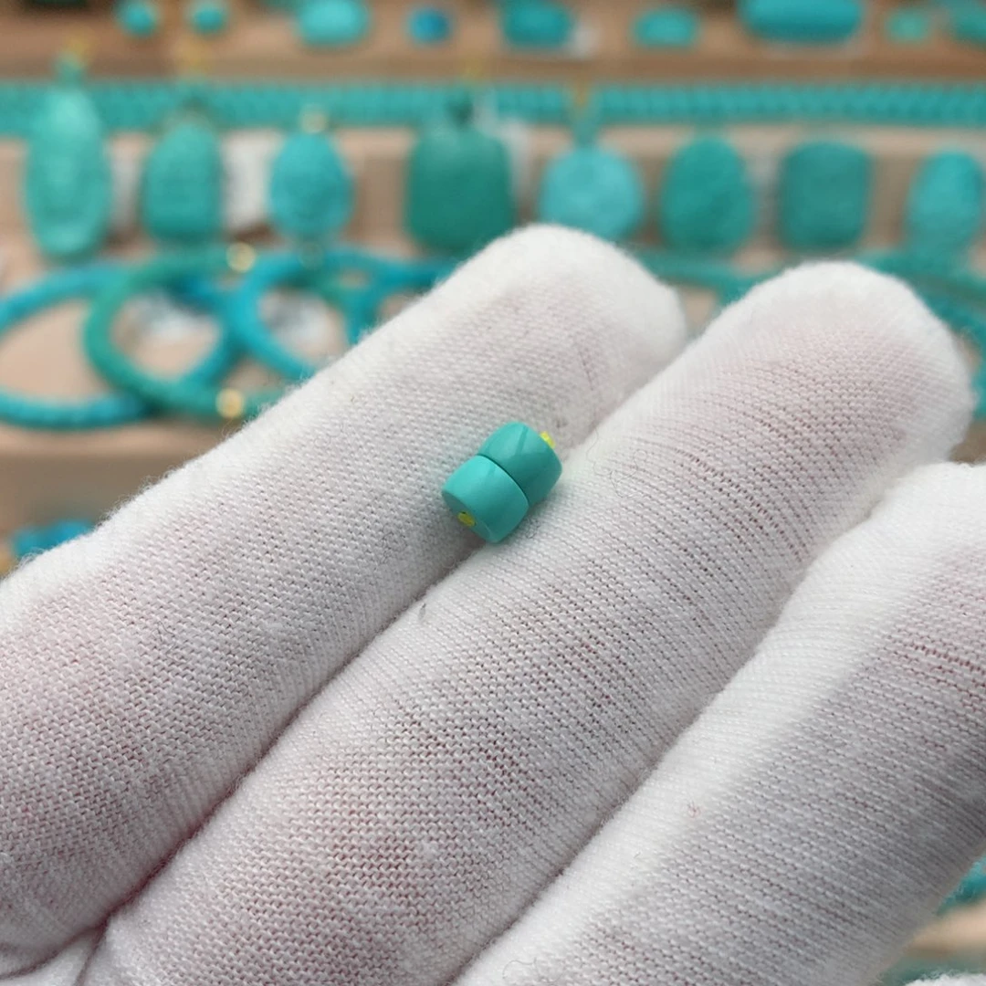 绿松石未镶嵌珠宝奇石5.3mm