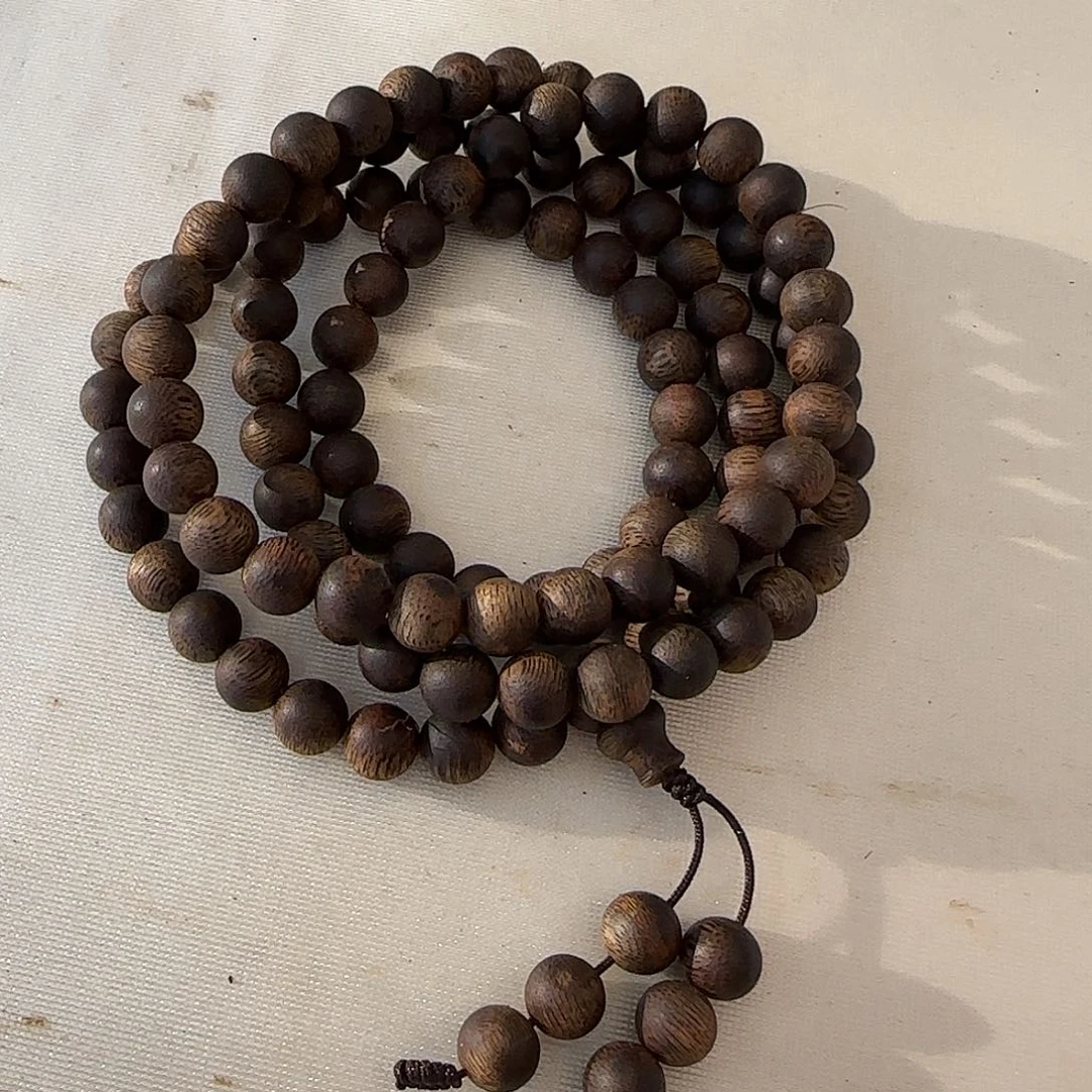 沉香手串海南白棋0.8圆珠多圈沉水浮31克