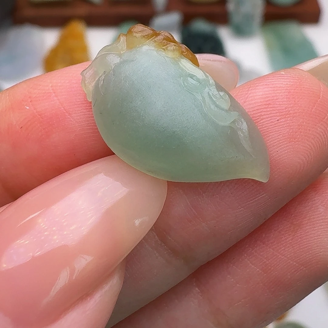 定制翡翠未镶嵌毛货