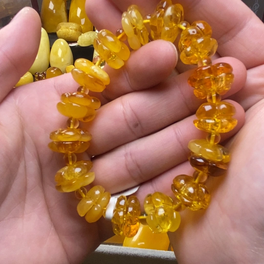 琥珀未镶嵌裸石蜜蜡