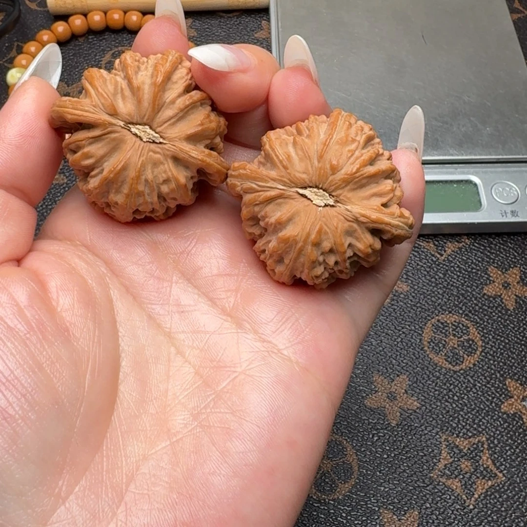把件文玩核桃41白G305