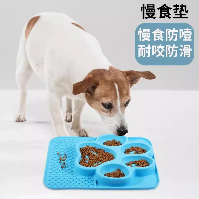 新款跨境宠物硅胶狗粮宠物吸盘舔食垫餐垫缓食狗狗慢食猫狗通用