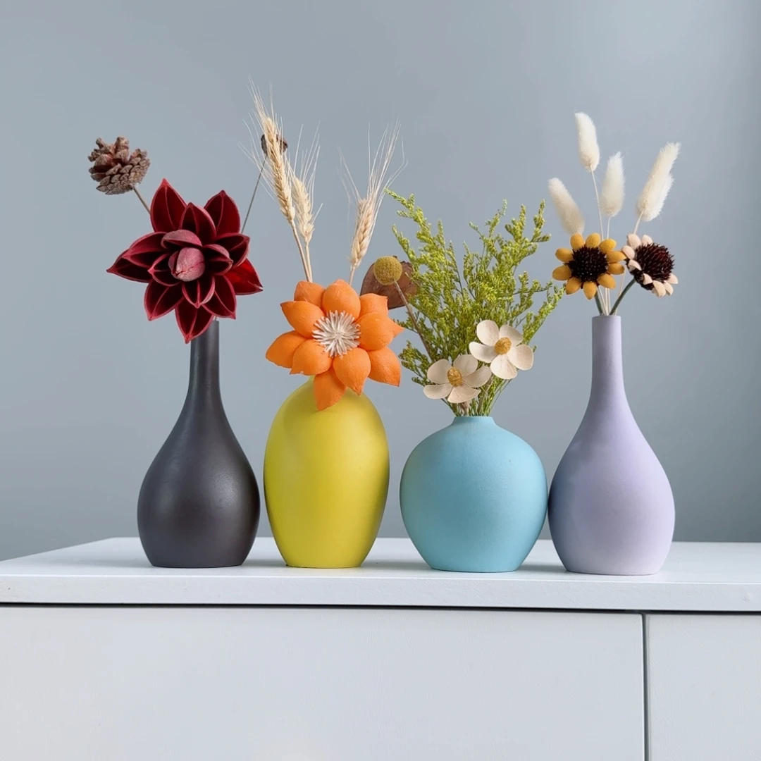 瓷片陶瓷小花瓶含花总高约20-30cm