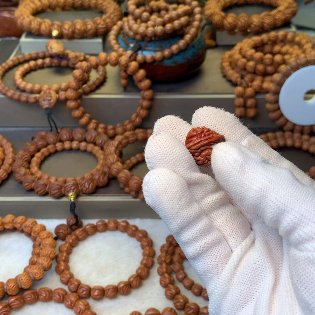 *****手串桃核秦岭龙纹