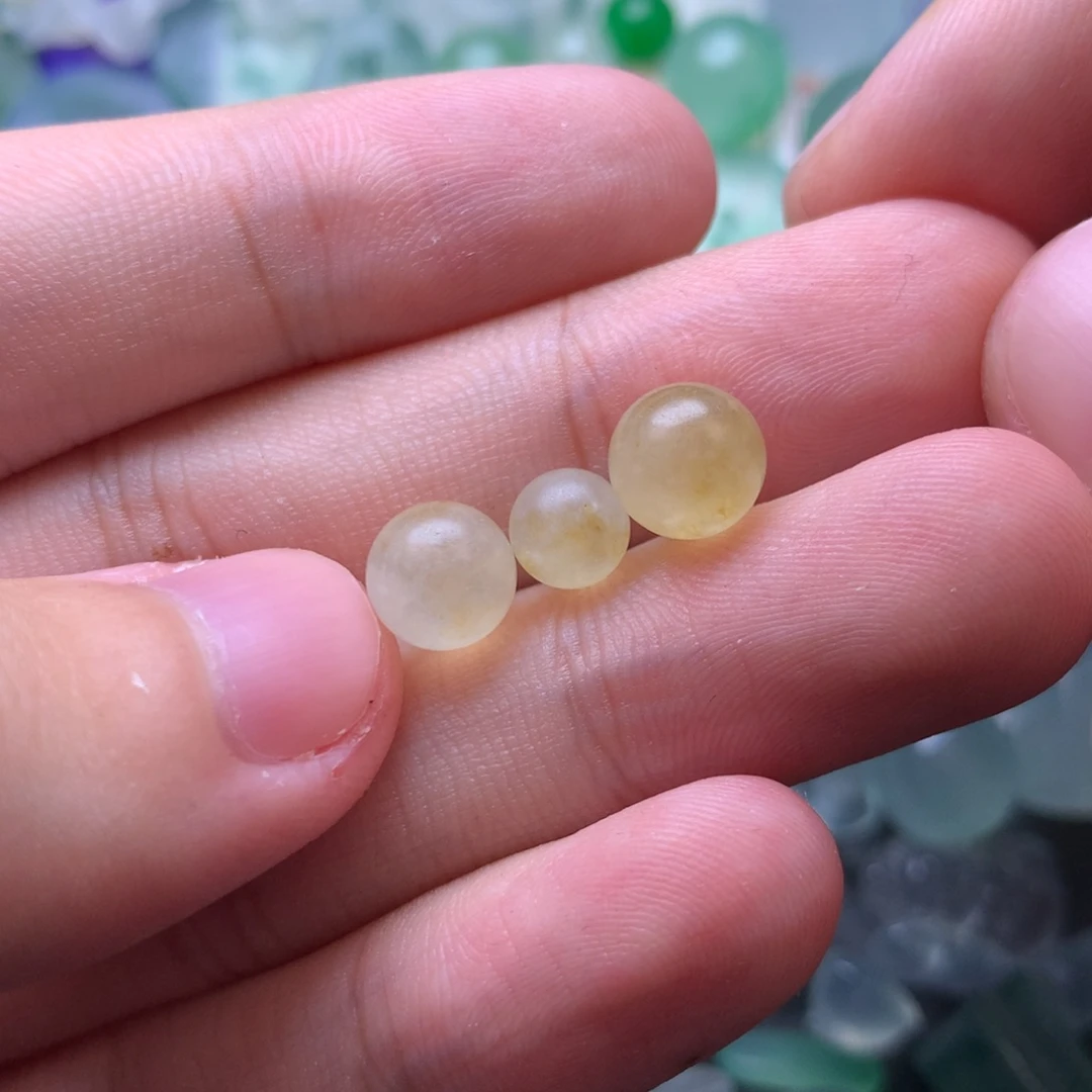 定制翡翠未镶嵌珠子