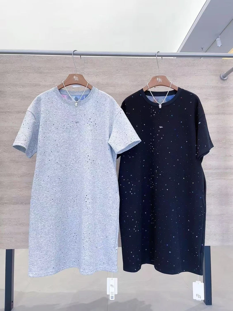 8478轩尚女装“满天繁星设计款长裙”