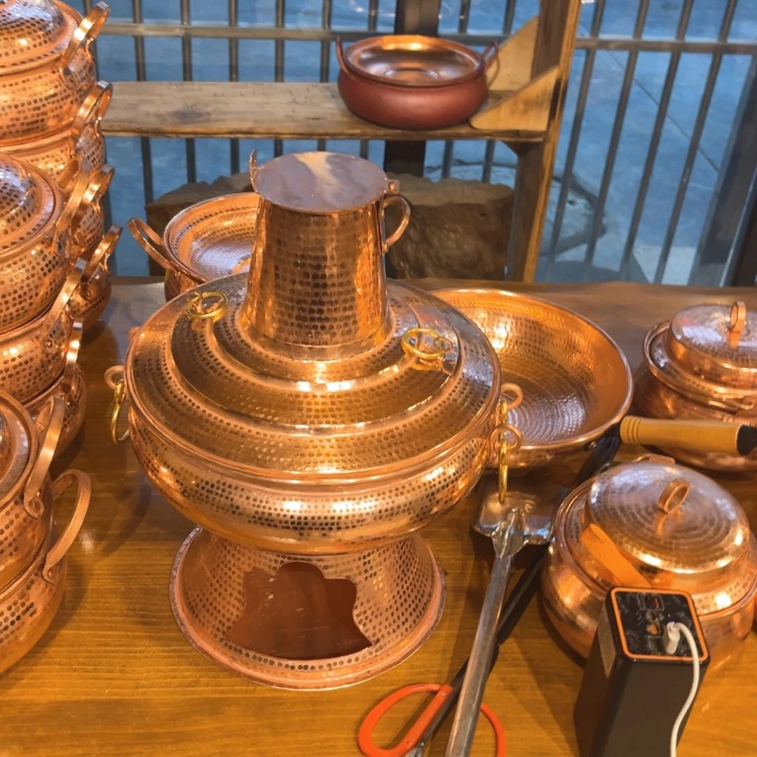 28碳火锅手工锻打工艺