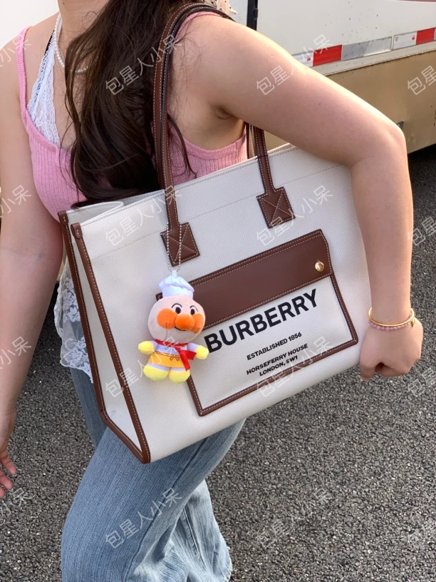 99新 BURBERRY/博柏利 帆布拼皮棕褐色黑标Freya芙蕾雅托特包