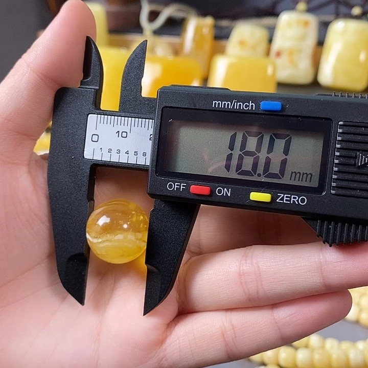 琥珀未镶嵌裸石圆珠