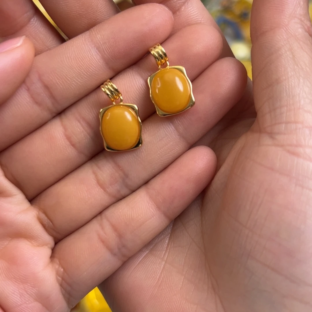 蜜蜡银S925镀金镶嵌裸石蜜蜡