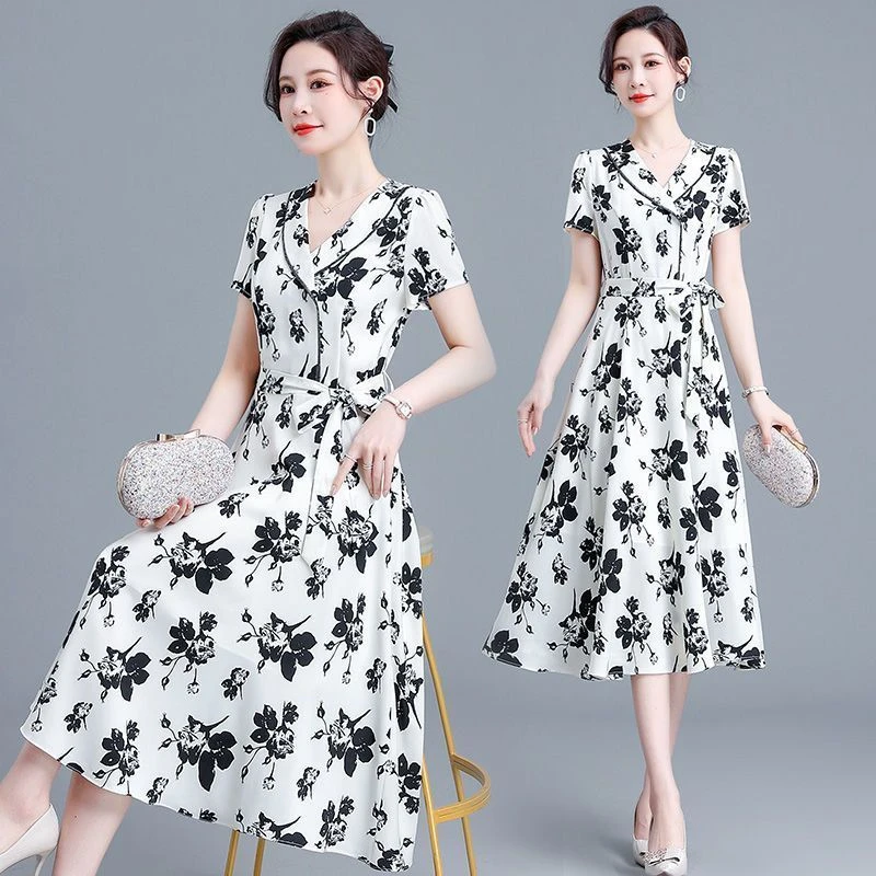 连衣裙2025新款夏季时尚修身韩版简约中老年裙子特价连衣裙胖妹妹
