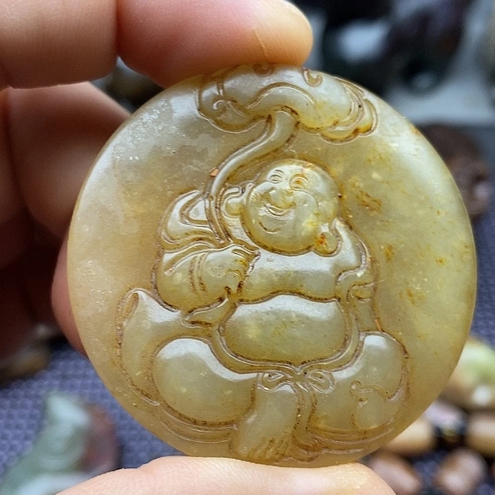 未镶嵌蛇纹石玉颈饰