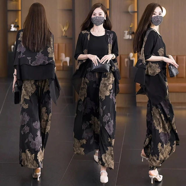 夏季大码休闲套装女2025新款高级感印花三件套职业时尚短袖马夹潮