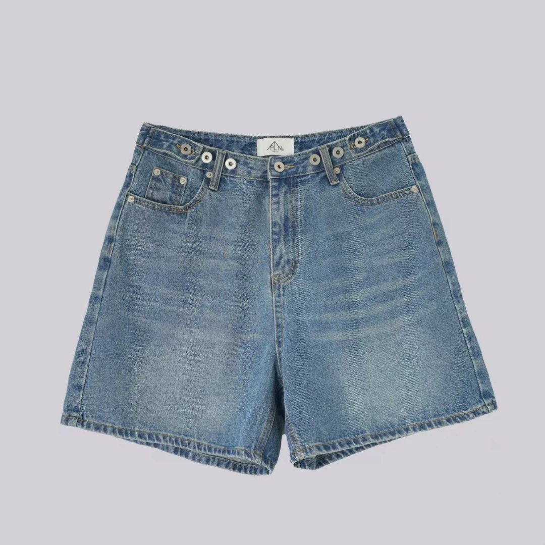 WKk   腰部调节牛仔短裤