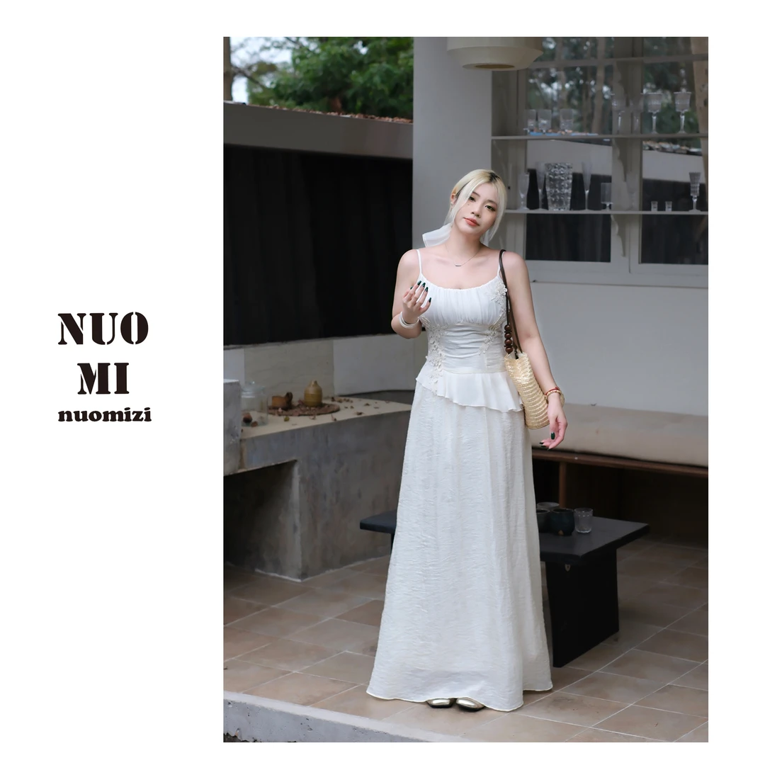 ZOZ糯米子[古早月光]精致碎花吊带连衣裙新款海边度假浪漫氛围感