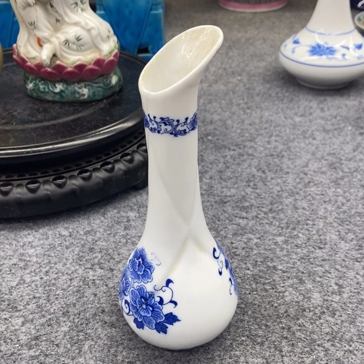 景德镇瓷器青花花瓶
