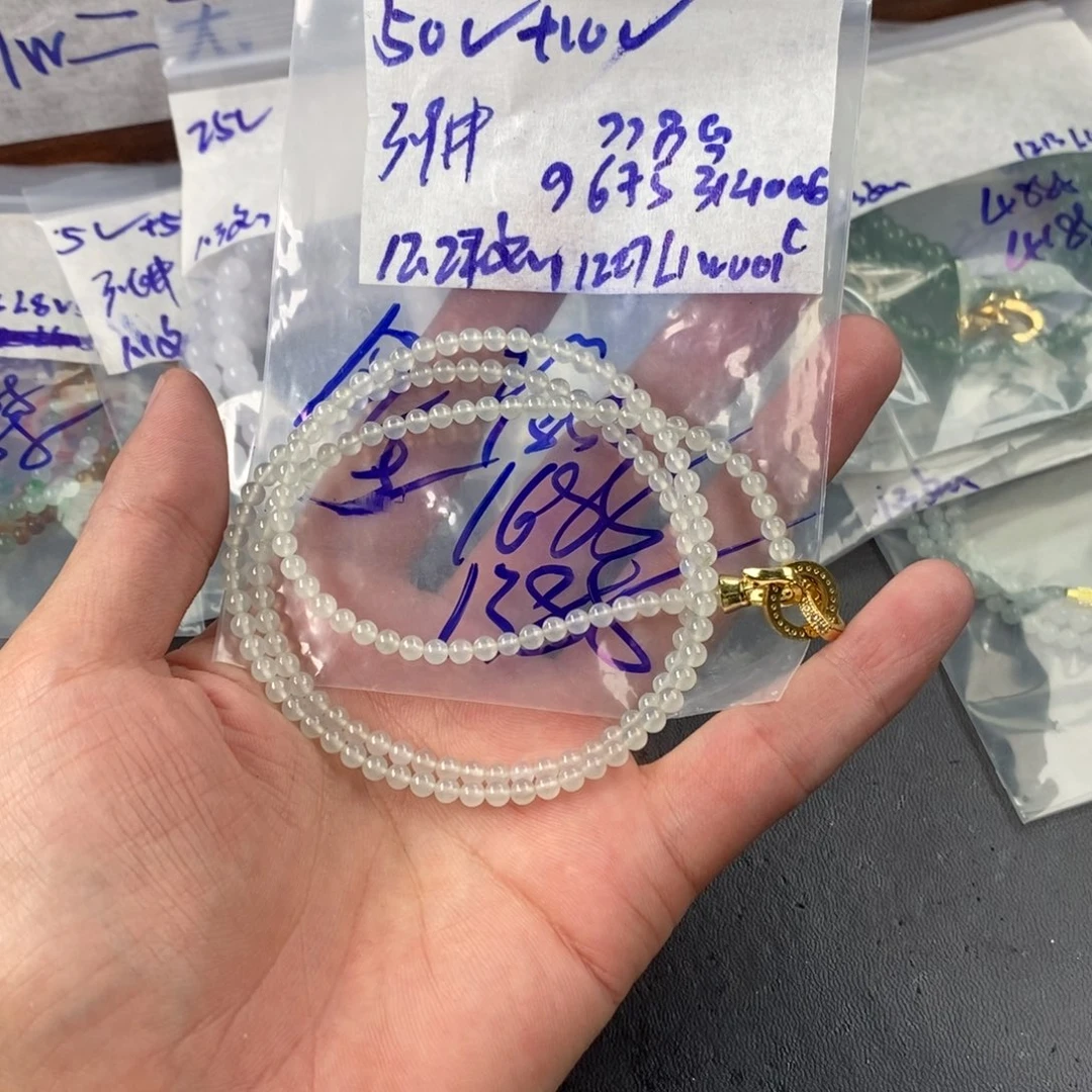 金***、定制翡翠未镶嵌缅甸翡翠