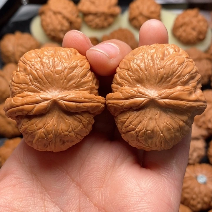 文玩核桃把件精品球宝40