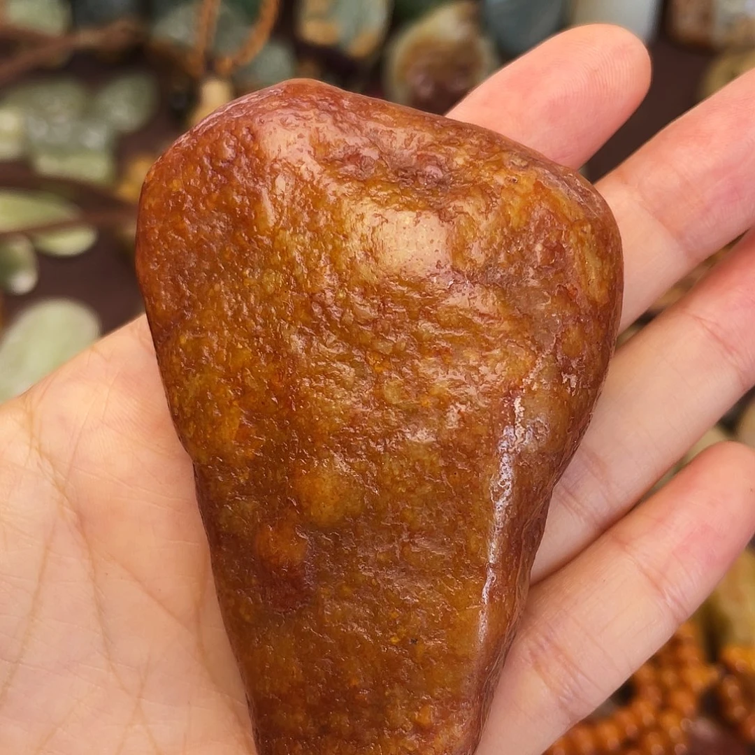 瑞***颈饰未镶嵌岫岩河磨玉（透闪石质玉）