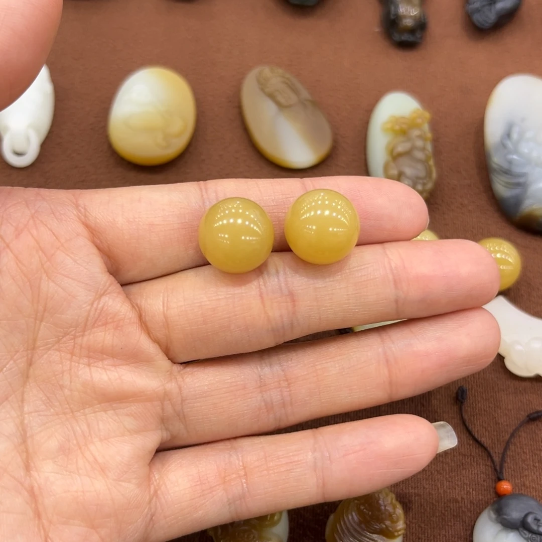 和田玉（糖玉）未镶嵌手链