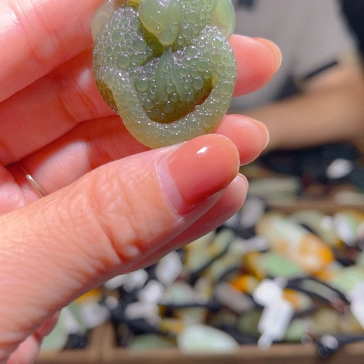 【闪购商品】和田玉未镶嵌颈饰