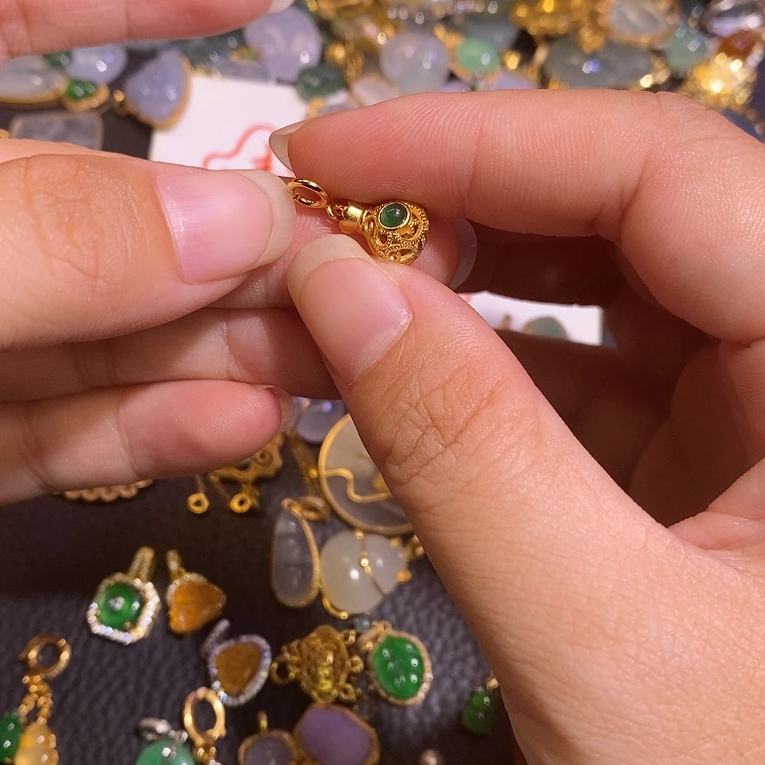 翡翠银S925镶嵌颈饰