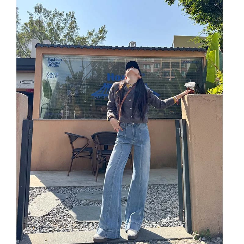 浅色窄版阔腿直筒牛仔裤子女宽松显瘦百搭春夏休闲裤