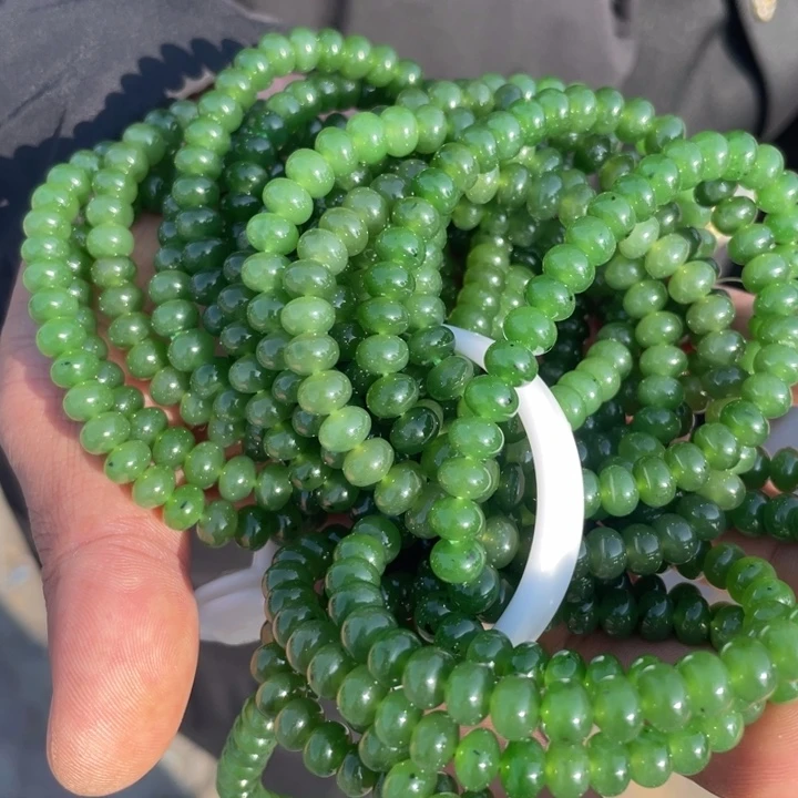 和田玉未镶嵌颈饰多样性发货，发其一