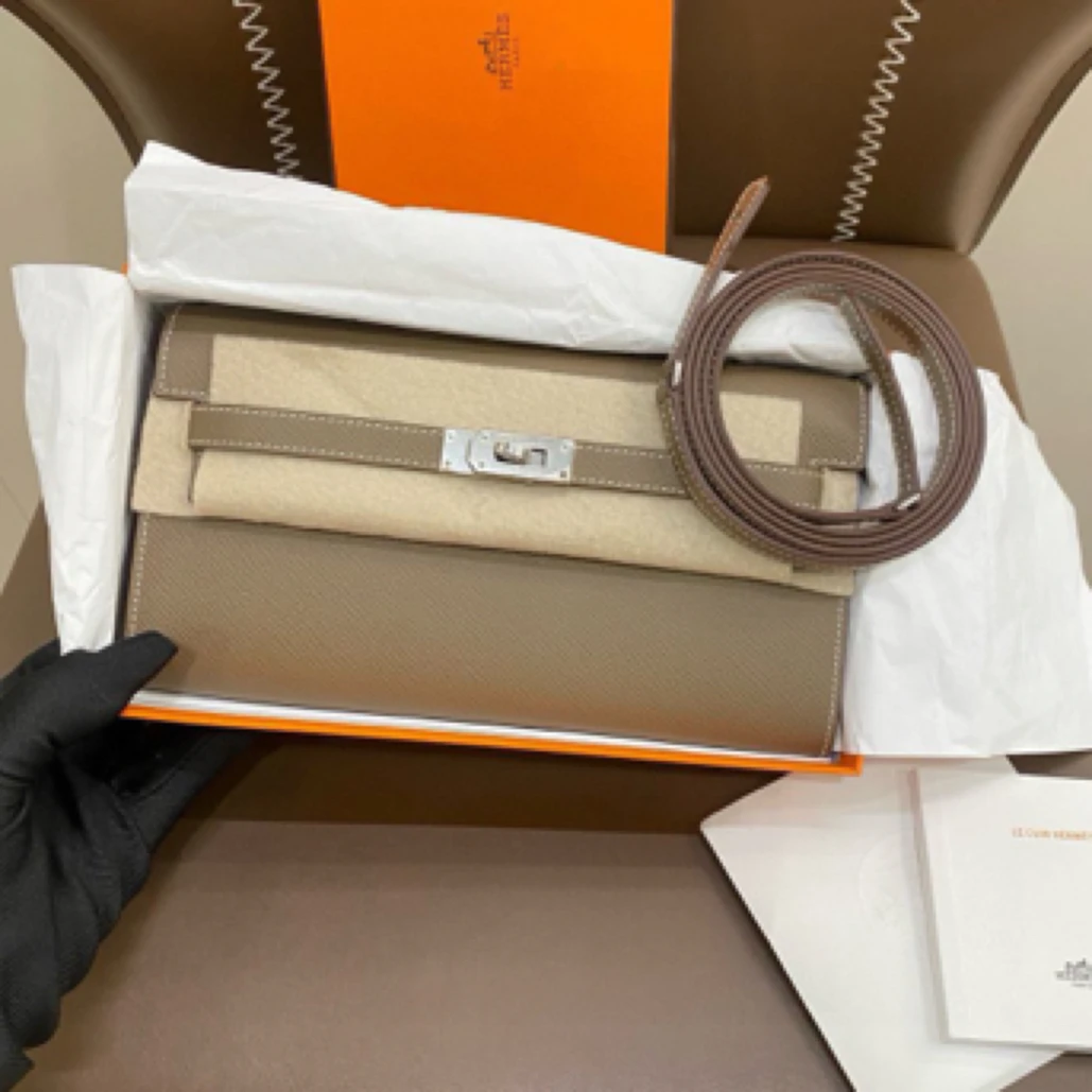 99新 Hermes/爱马仕 Kelly togo 大象灰银扣