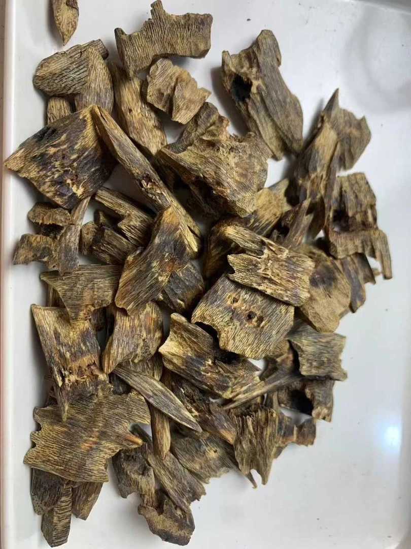 沉香海南大叶陆河呕油老料凉中带甜花果蜜香味道外放