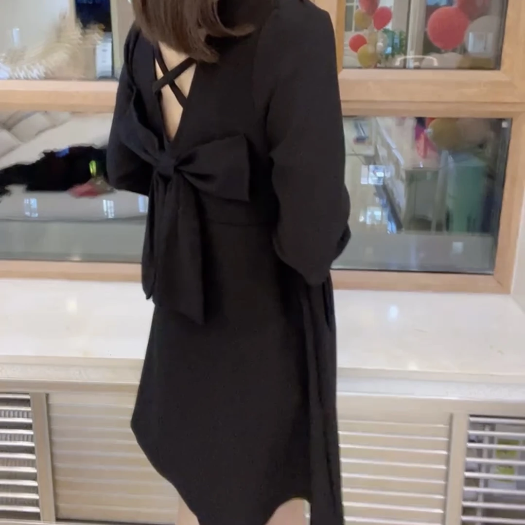 秋季新款美背蝴蝶结连衣裙