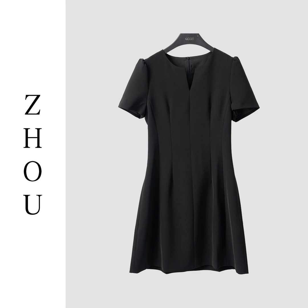 黑色纯色减龄优雅连衣裙-21635