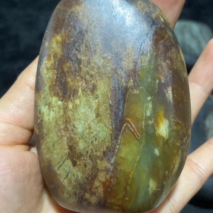 未镶嵌和田玉（糖玉）挂件