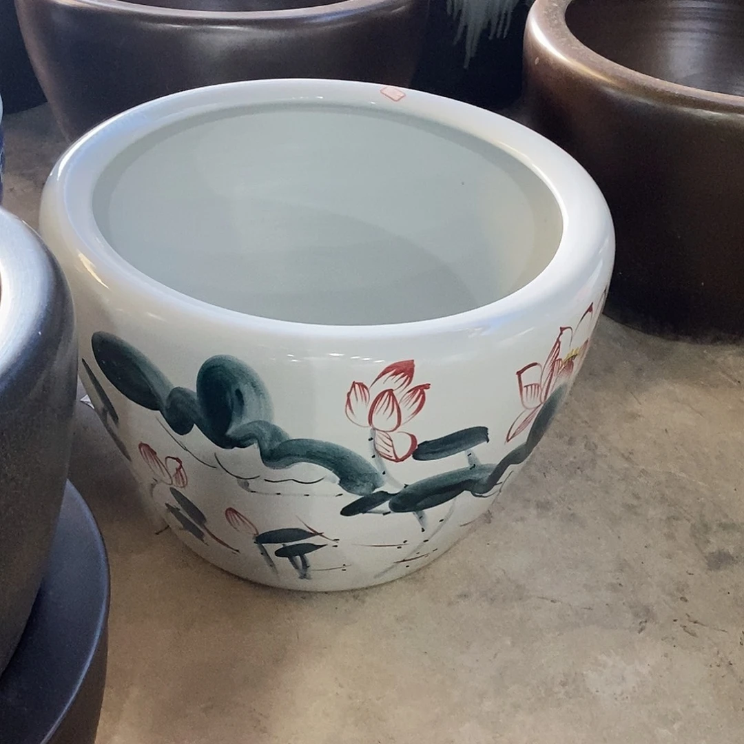 景德镇陶瓷鱼缸艺术