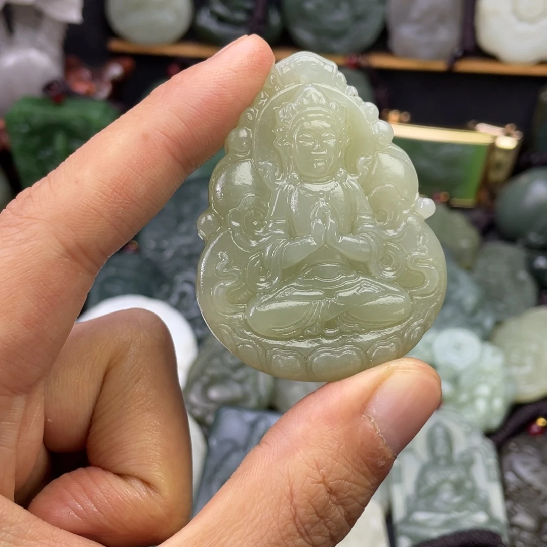 和田玉未镶嵌颈饰