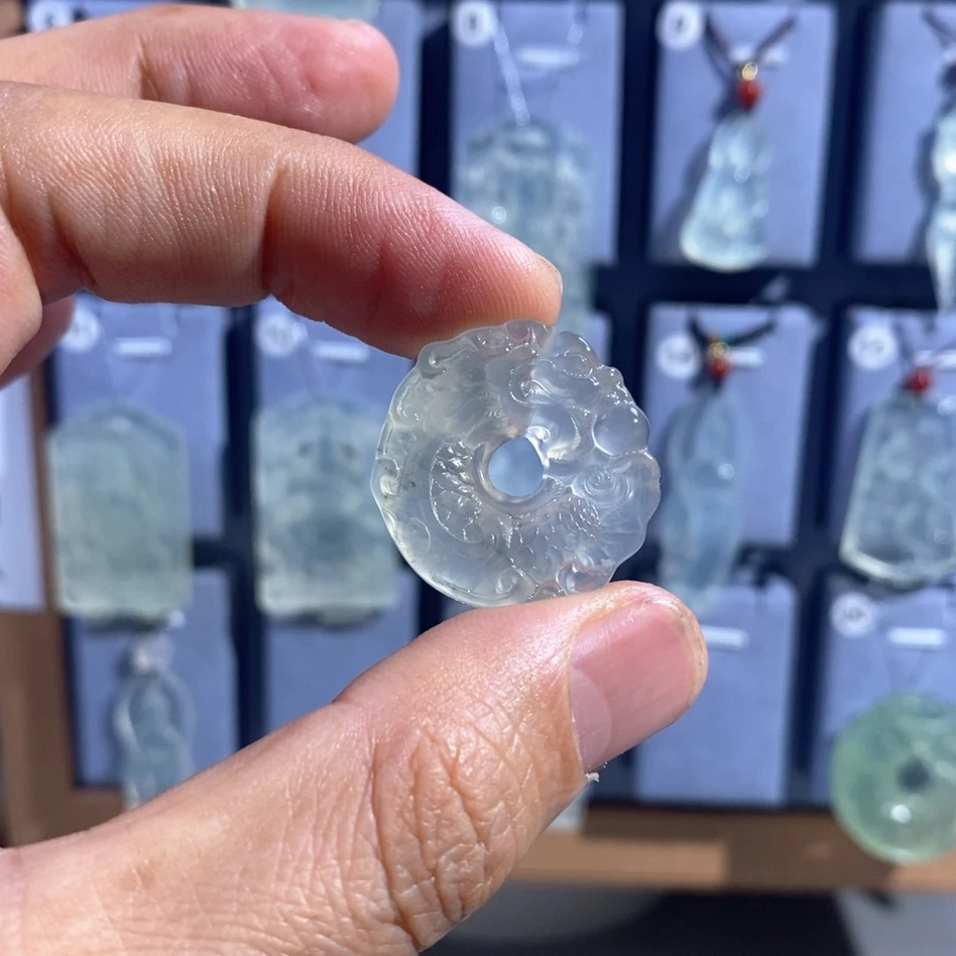 未镶嵌岫玉吊坠吊坠