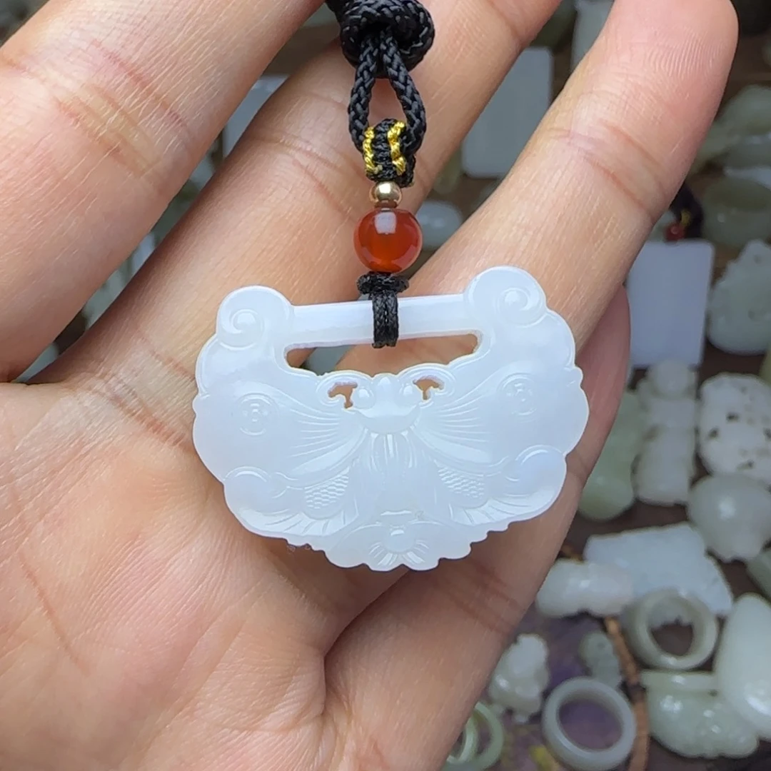 和田玉挂件未镶嵌