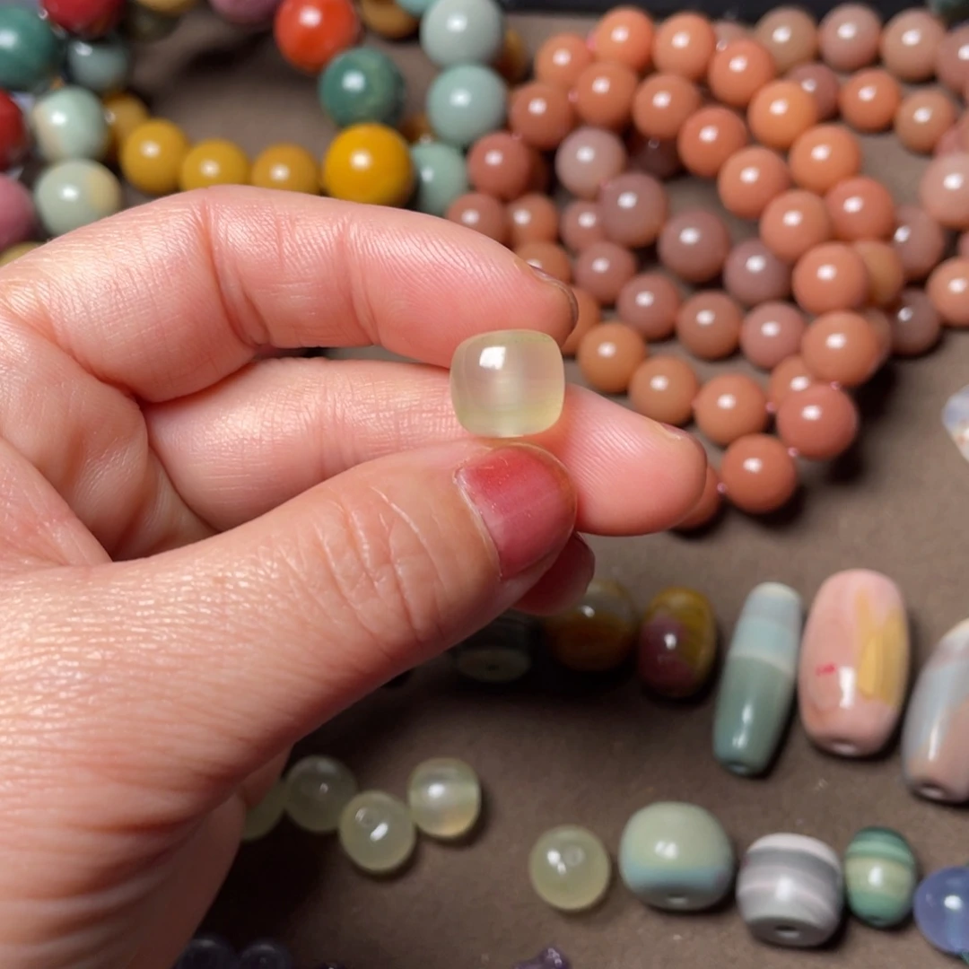 玛瑙/玉髓未镶嵌颈饰糖心玛瑙老邢