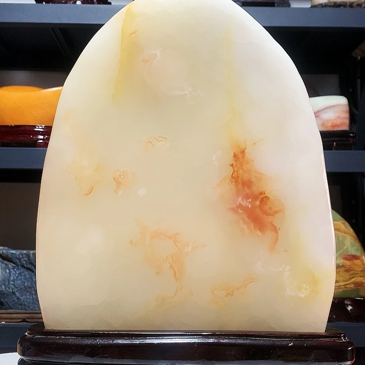 石材高38厘米宽28厘米