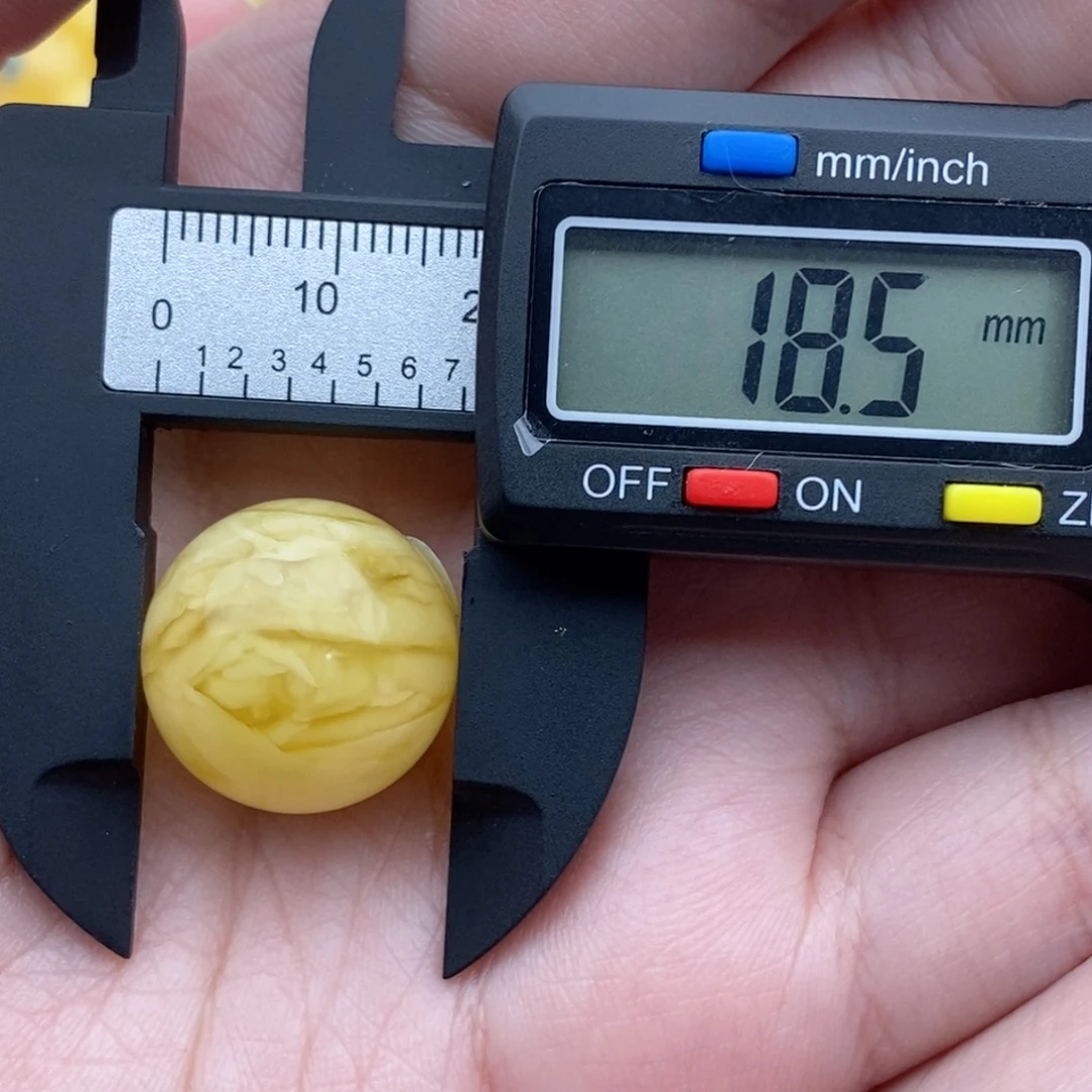 裸石蜜蜡未镶嵌浓蜡虎皮