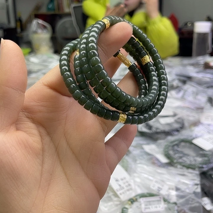 和田玉未镶嵌手串