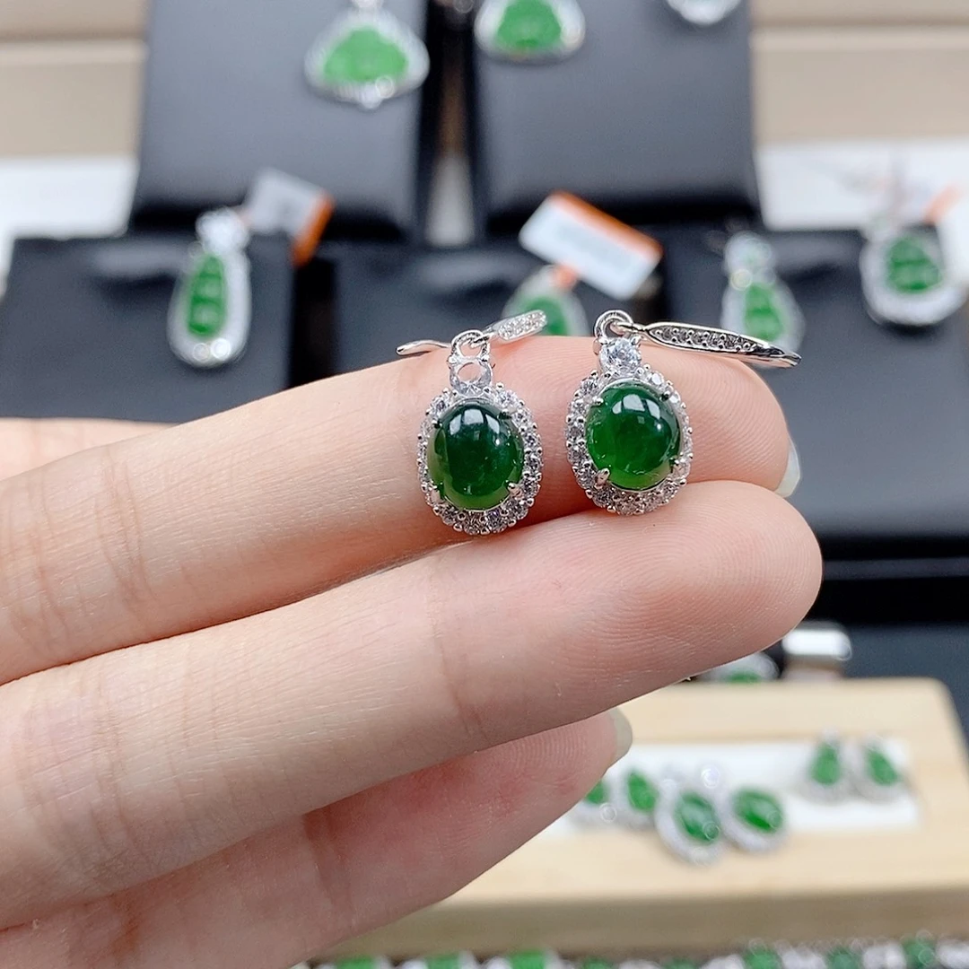 翡翠银S925镶嵌耳饰天然翡翠