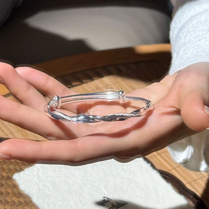 早兰 足银手镯 【莫比乌斯环手镯】足银999莫比乌斯推拉手镯百搭