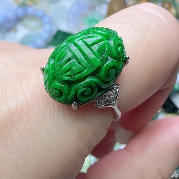 翡翠未镶嵌颈饰天然A货31