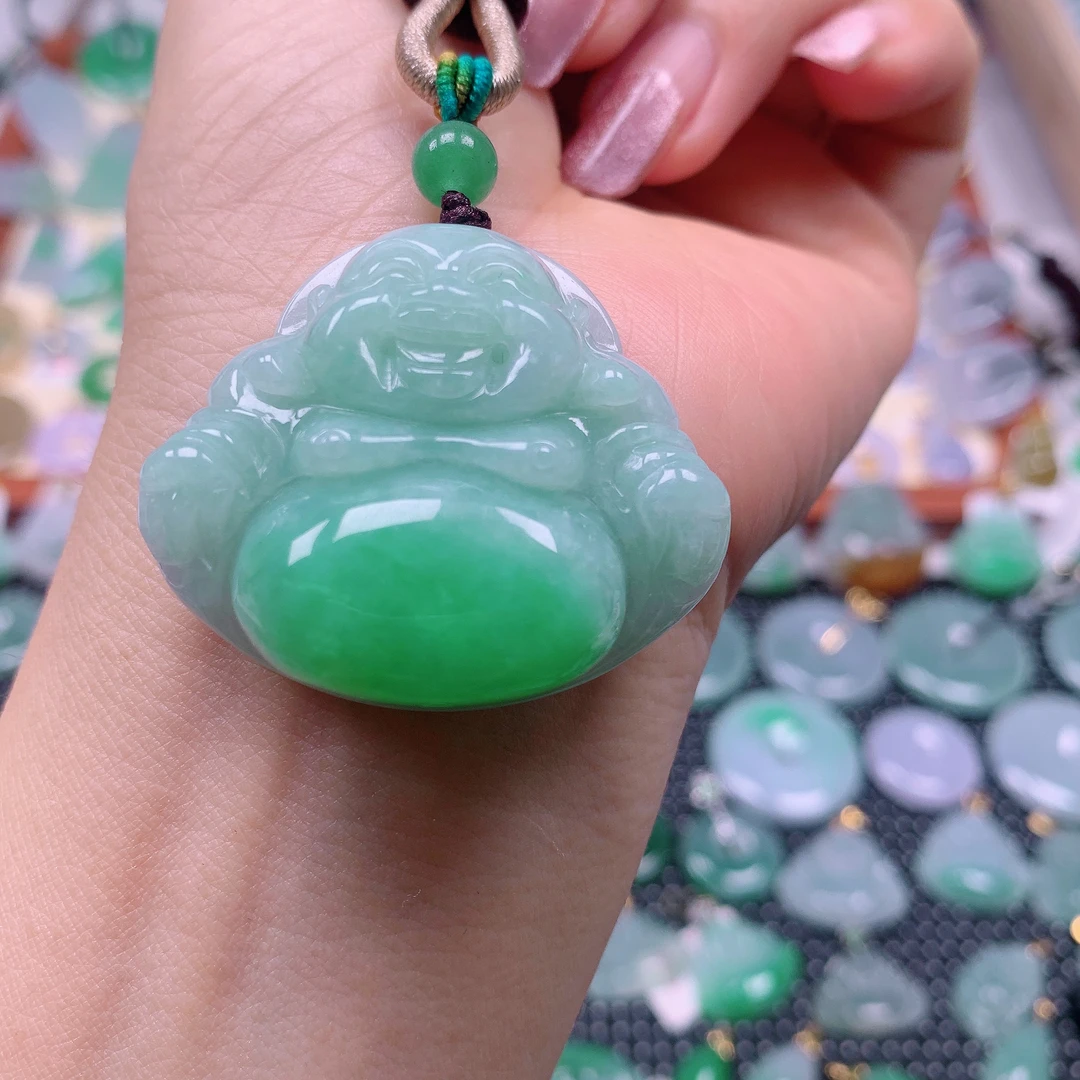 缅甸天然A货翡翠，飘绿佛公吊坠，编号446/414，尺寸34.8-40.5-12.6