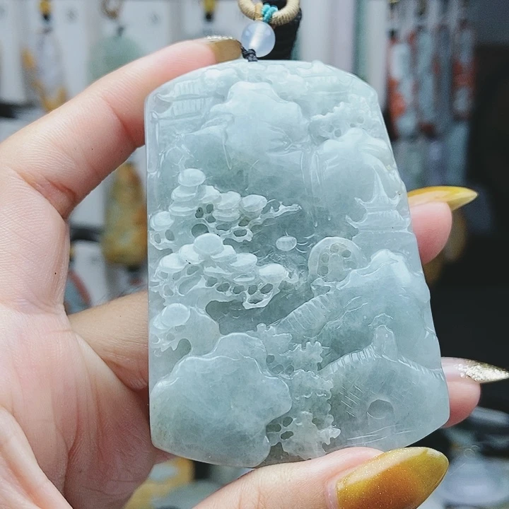 翡翠未镶嵌颈饰翡翠