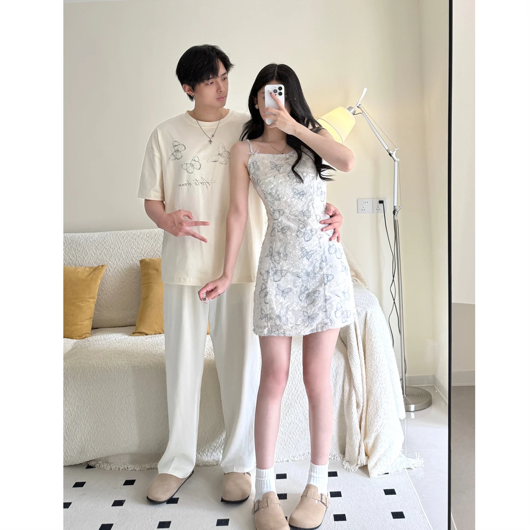 小众设计感情侣装夏季2025韩版短袖T恤女连衣裙法式一裙一衣ins潮