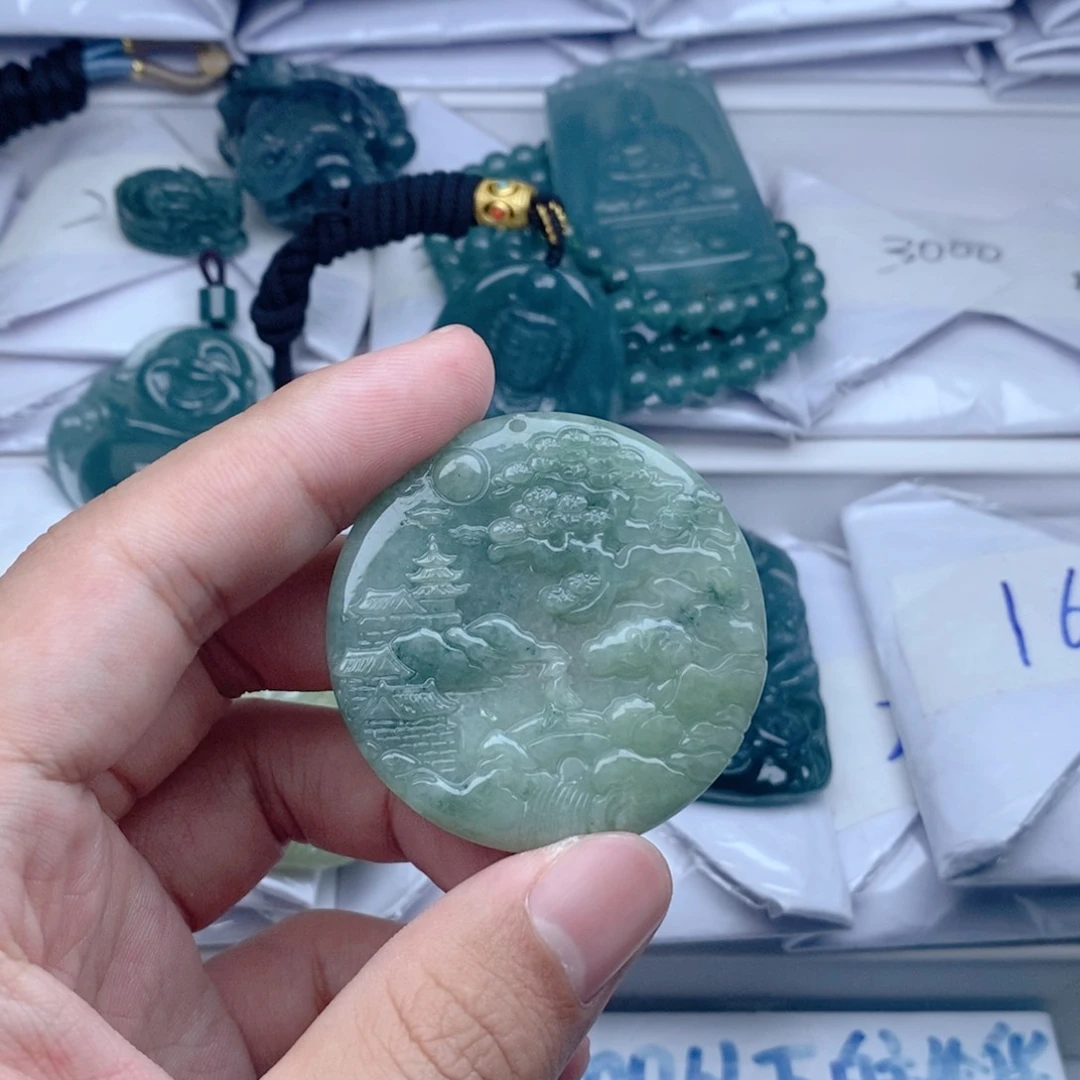 【闪购商品】颈饰未镶嵌翡翠